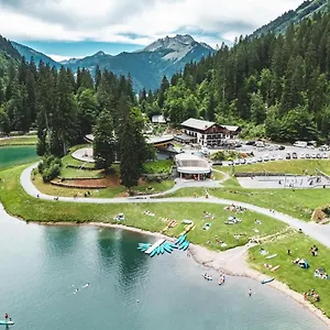 Du Montriond